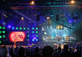 Bild zu Verleihung 2008: LIGHT EVENT war erneut Technikpartner der 1LIVE Krone-Show in Bochum