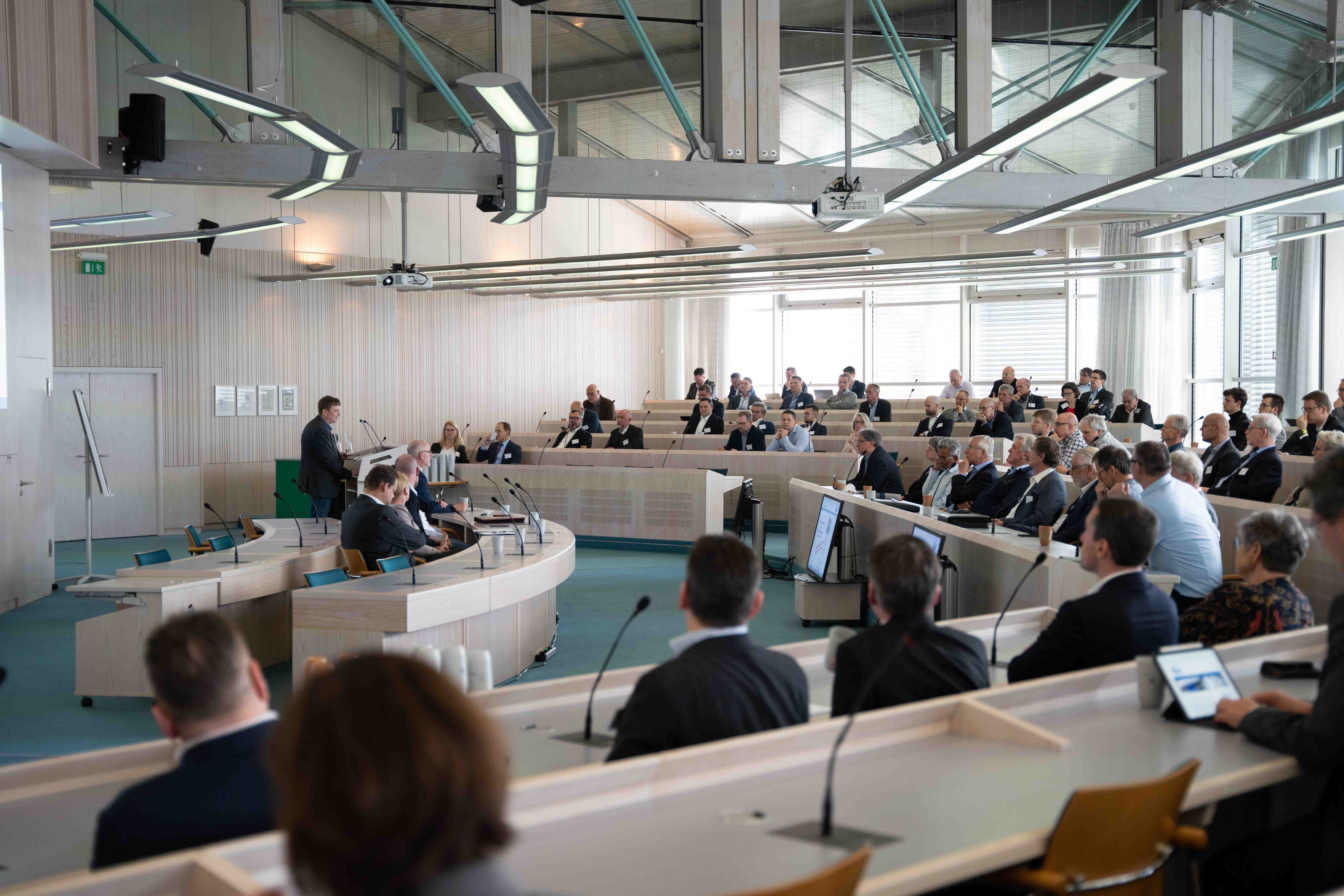 Bild zu degefest-Fachtage 2025: „Der MICE-Branchentreffpunkt im Dekra Congress Center Wart“