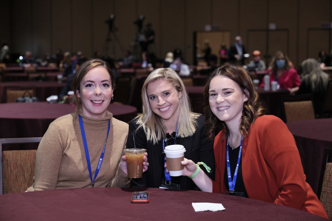 Bild zu “A reunion of old friends” - a day of collaboration, connection & community at Smart Monday, IMEX America