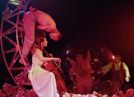 Bild zu Moderne Zirkuskunst vom Feinsten - Cirque Bouffon spielt in Köln