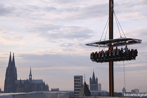 Bild zu Schlemmen und Networken über den Dächern Kölns