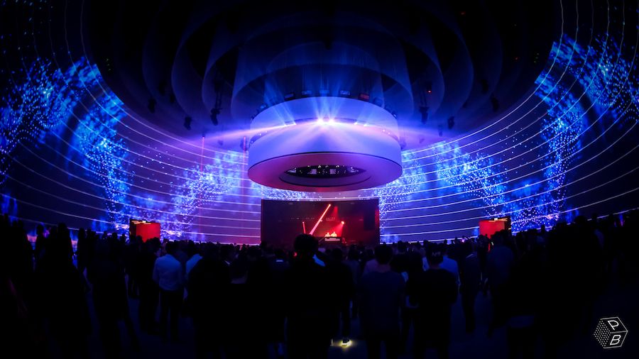 Bild zu Flexible textile Strukturen von hms design solutions als Projektionsflächen in Hamburg