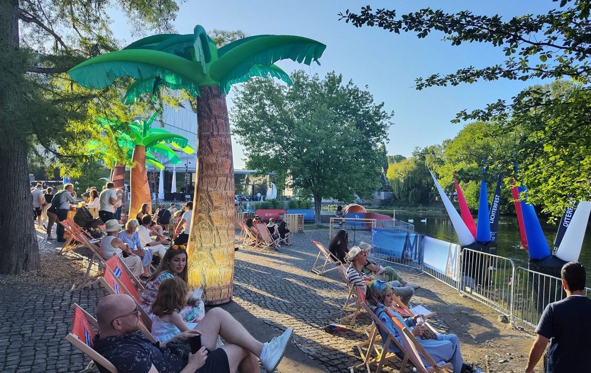 Bild zu Events unter Palmen