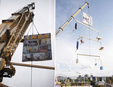 Bild zu kogag lässt für IKEA die Möbel tanzen: Außergewöhnliche Maßnahmen zum IKEA Katalogstart