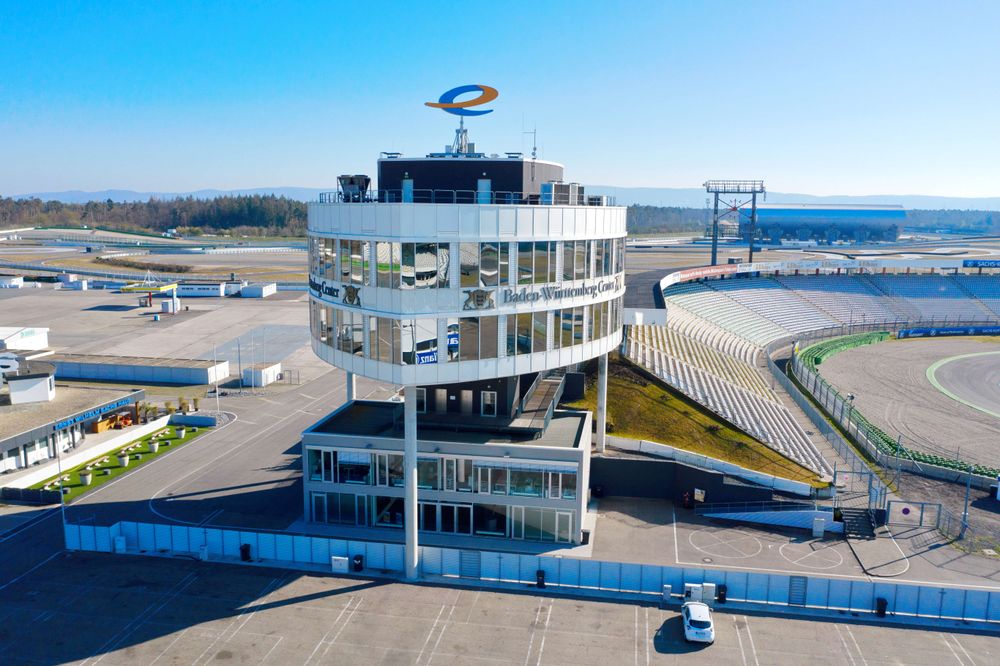 Bild zu Eventlocations und Fahrerlebnisse am Hockenheimring
