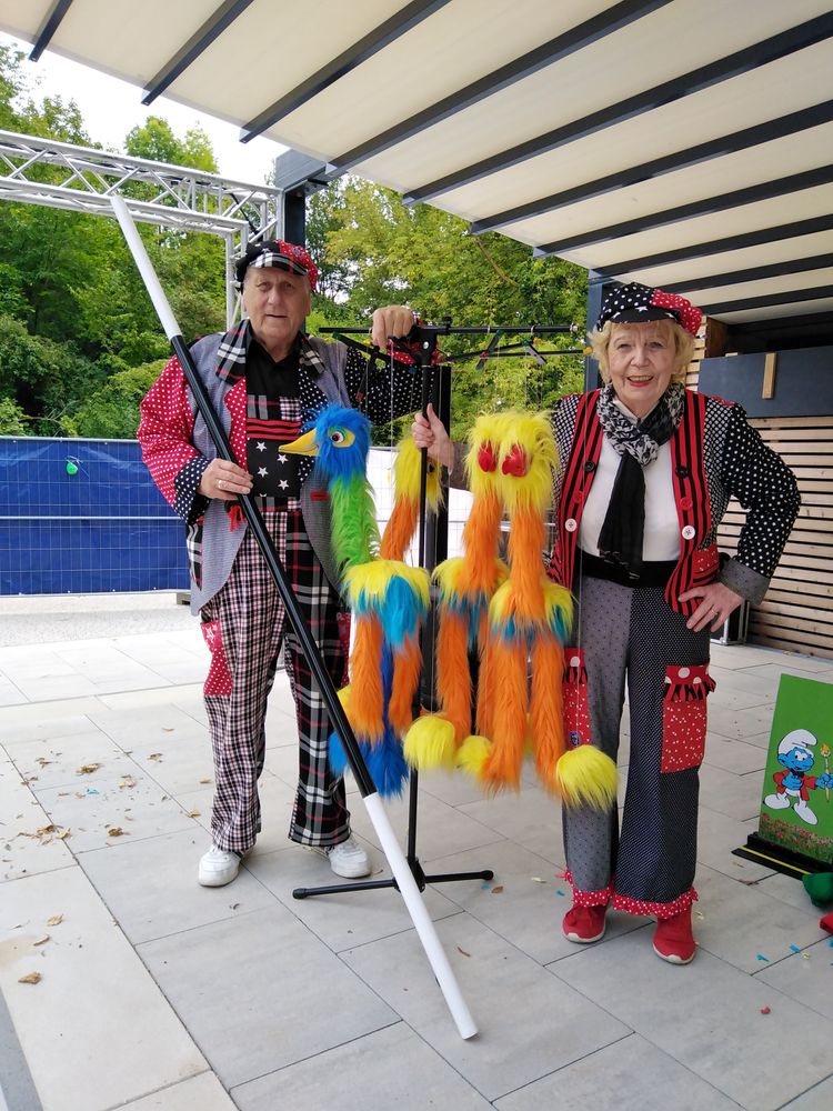 Bild zu Die KIDS-Show für alle Events: „Eine Sause mit OPA Krause“