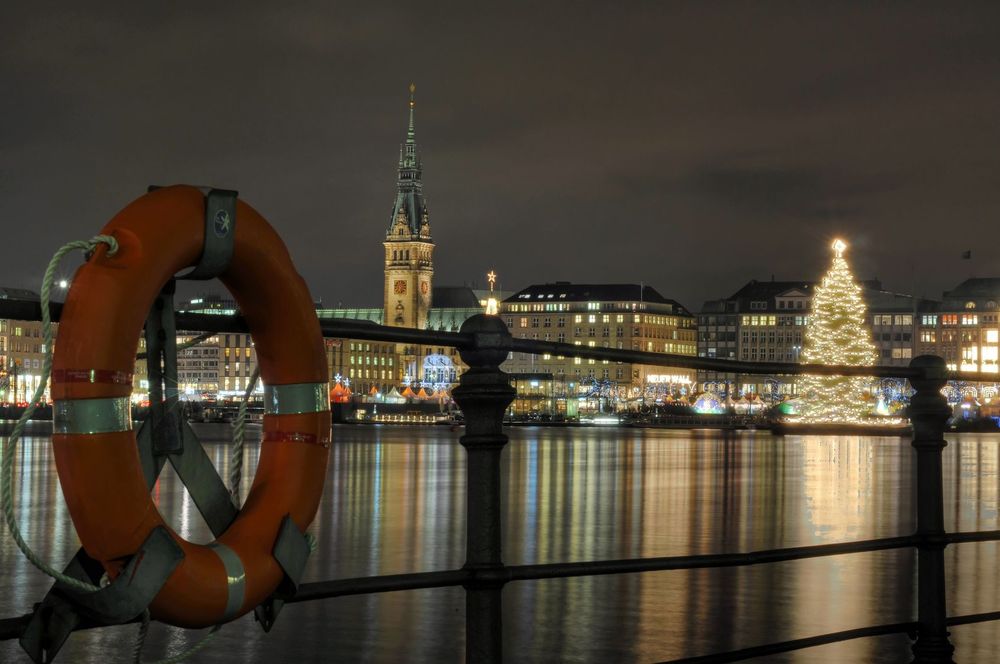 Bild zu Weihnachtliche Erlebnisse in Hamburg für Ihre Firmenfeier