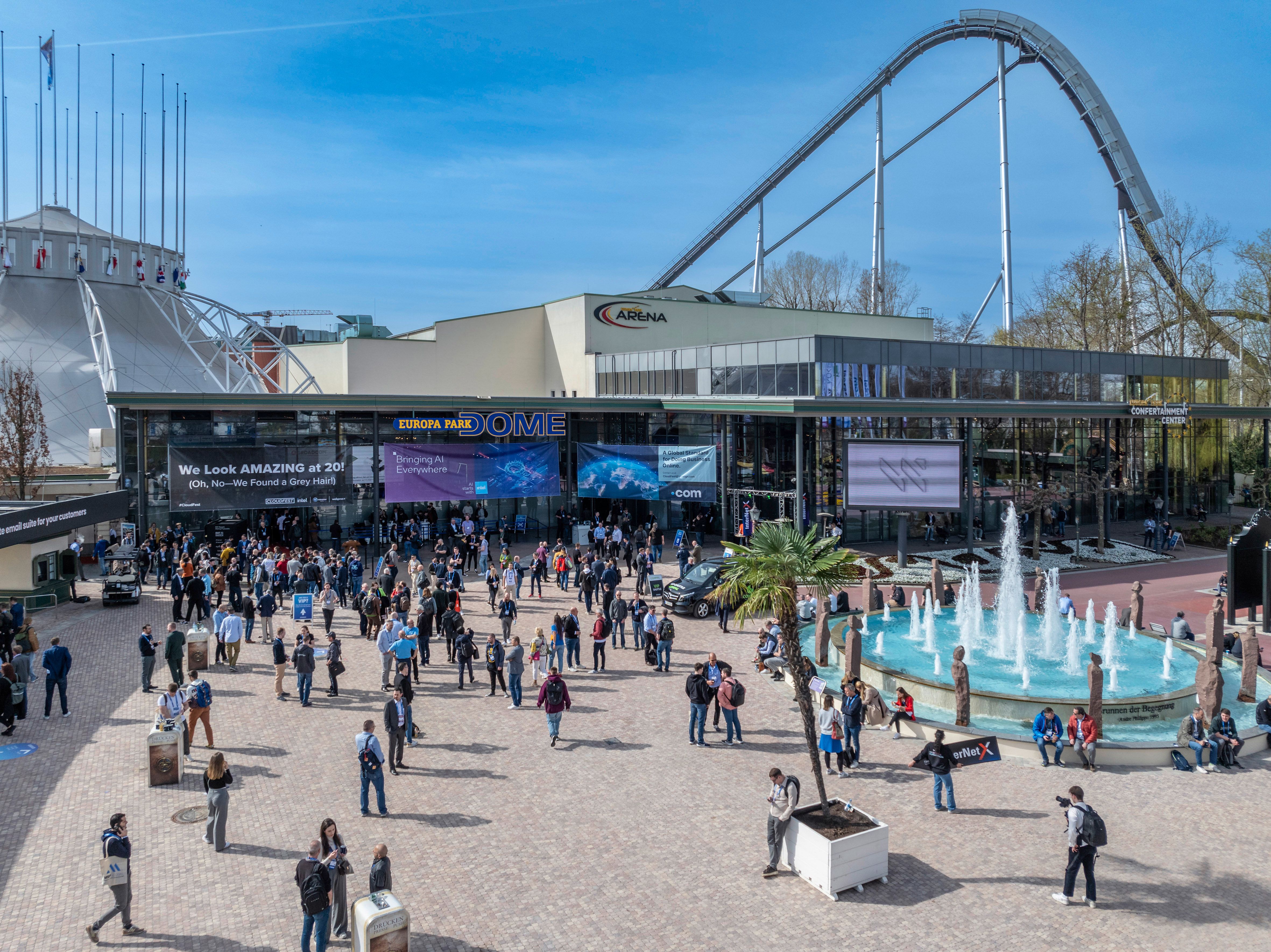 Bild zu Albert Einstein und weitere spannende Gäste beim CloudFest 2025