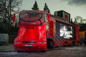 Bild zu Media Markt-Truck auf Deutschlandtour: Gahrens + Battermann stattet Mega-Media-Mobil mit hochauflösender LED-Wand und perfekt abgestimmter Tontechnik aus