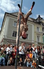 Bild zu ComedyArts Festival - Nachschau Straßentheatertag