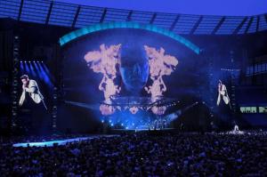 Bild zu XL Video auf Tour mit Robbie Williams 