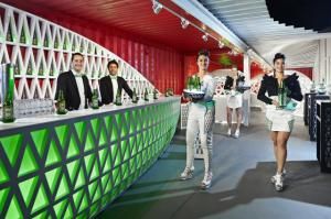Bild zu Heineken geht mit Pop-up City Lounge auf Roadshow