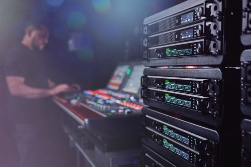 Bild zu Drahtlose Mikrofon- & In-Ear-Monitoring-Systeme