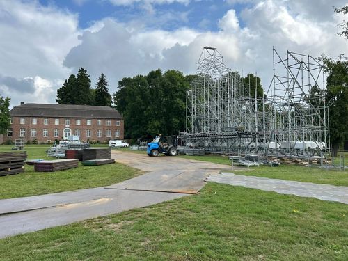 Bild zu Aufbau für das Electrisize Festival 2025 gestartet