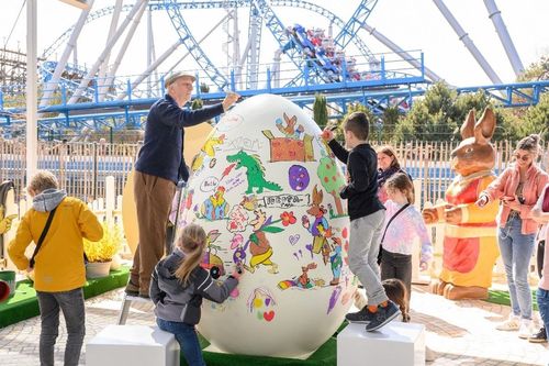 Bild zu 	 Osteraktion „Europa“ für Kinder mit Zeichner Peter Gaymann im Europa-Park