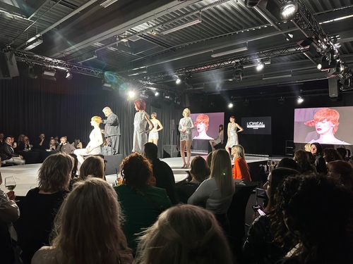 Bild zu L’Oréal Professionnel x Future You Tour 2025 mit über 200 Hairstylisten in der Eventlocation Energiepark