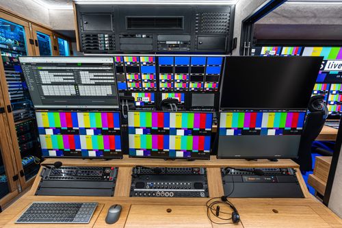 Bild zu CS LIVE GEHT MIT RIEDEL MEDIORNET UND HI HUMAN INTERFACE IN DIE SICHERE Ü-WAGEN-ZUKUNFT