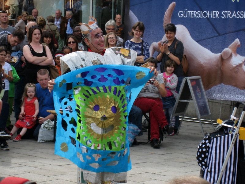 Bild zu Ausschreibung: 14. Straßenkünstler-Festival „Gütersloher Straßenfiffi“