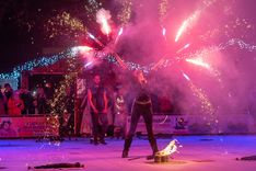 Eine heiße Feuershow für die kalte Jahreszeit