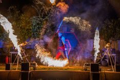 Artistische Elemente & Technik vereint