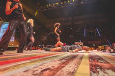 FOTOBODEN™ aus Biorenyl: Der nachhaltige, individuell bedruckbare Vinylboden für Ihr Event