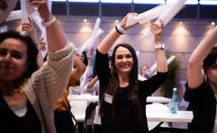 Drum Energetics® – Stimmungsturbo mit Klatschstangen
