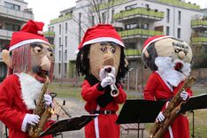 The Sax Puppets go Xmas