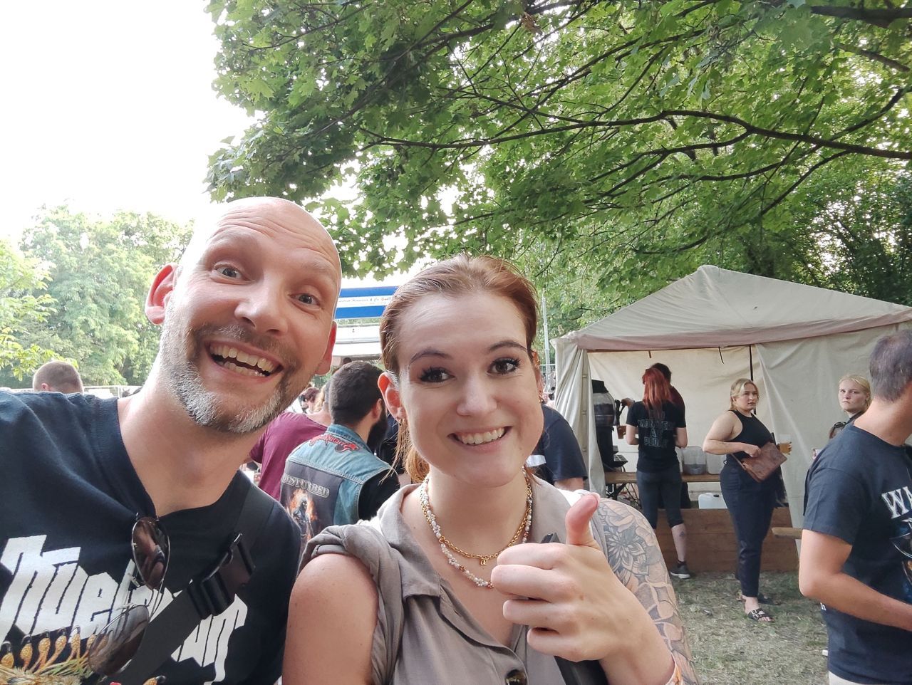 Bild zu IST-Studentin rettet Rage-Against-Racism-Festival in Duisburg